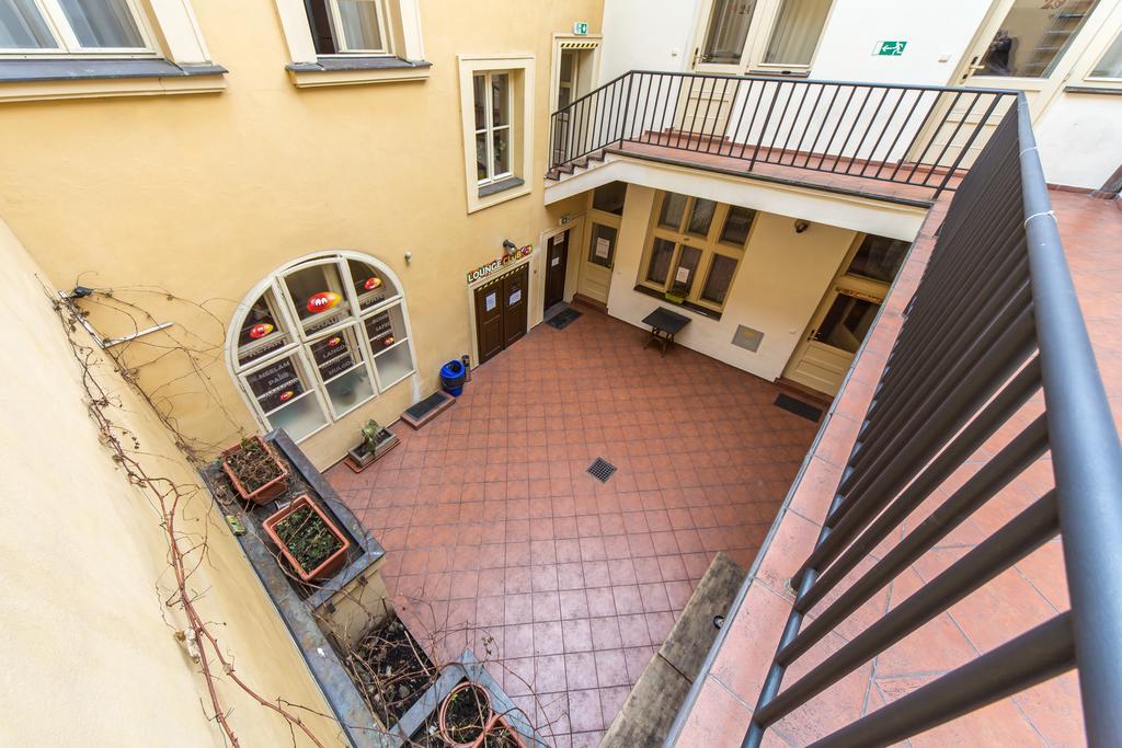 Hostel Mango Praga Exterior foto